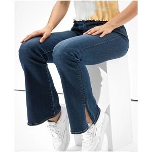 American Eagle Super High Rise Flare Jeans 14 Reg split‎ hem Cloudy blue wash